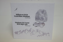 Load image into Gallery viewer, Himalayan Salt Crystal White Night
