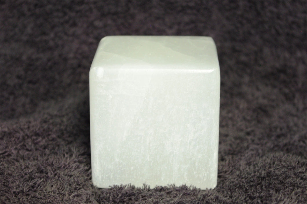 Selenite, Crystal Cube